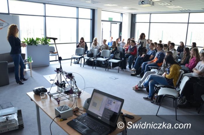 Wałbrzych: INVEST–PARK wspiera robotykę