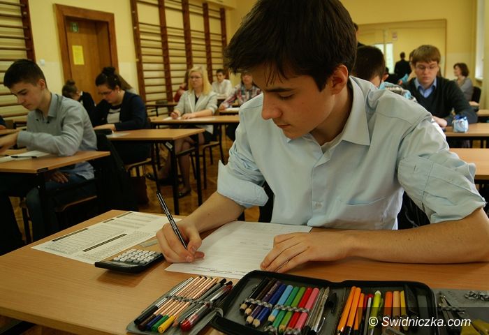 Świdnica: Finał I Powiatowego Konkursu Matematyczno–Przyrodniczego