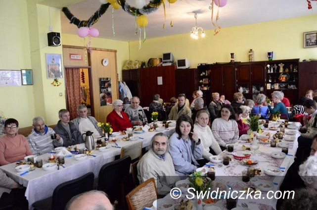 Żarów: Przy wielkanocnym stole