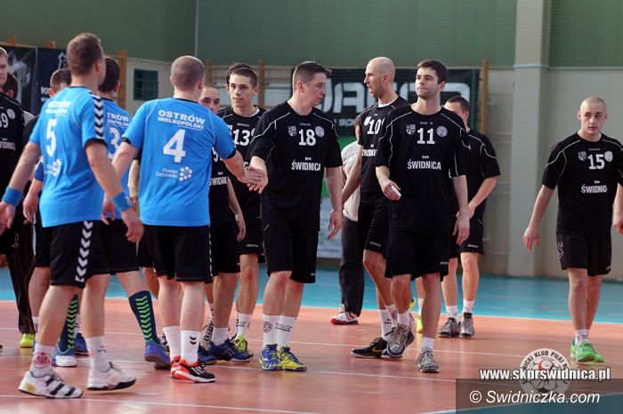 I-liga szczypiornistów: Smutne pożegnanie z własną publicznością
