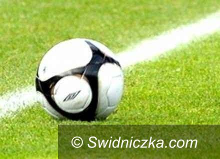 III-liga piłkarska: Polonia bez punktów w Mostkach