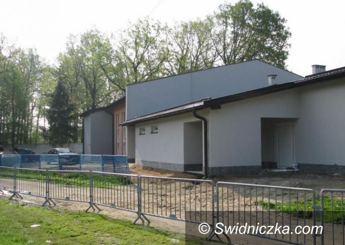 Jaworzyna Śląska: Odbiór obiektu sportowego na stadionie w Jaworzynie Śląskiej