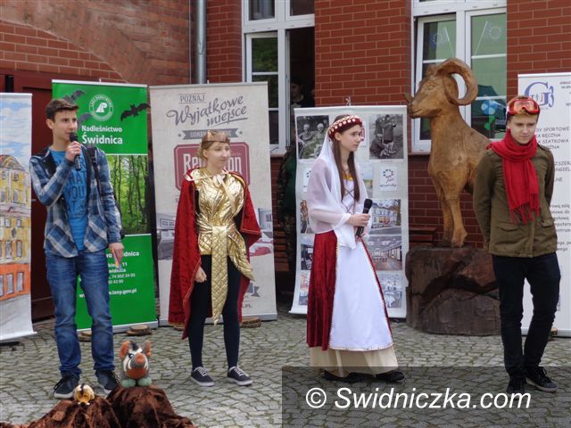 Świdnica: Europosłowie podziwiają uczniów G–3