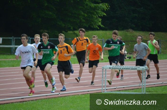 Świdnica: „Czwórka” lekkoatletyką stoi