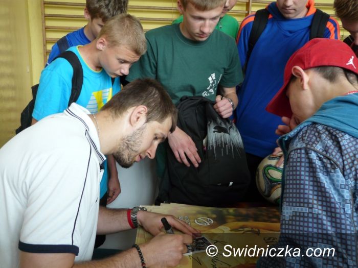 Świdnica: Dzień Dziecka na sportowo w Gimnazjum nr 2