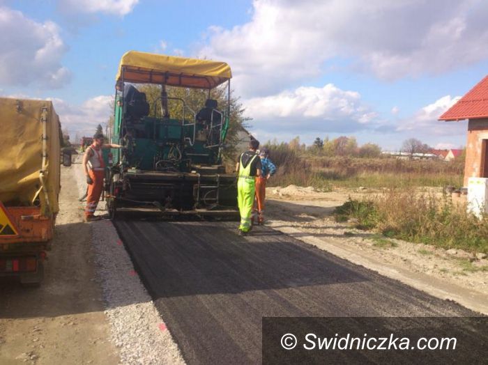 Gmina Żarów: Nowe drogi dla rolników