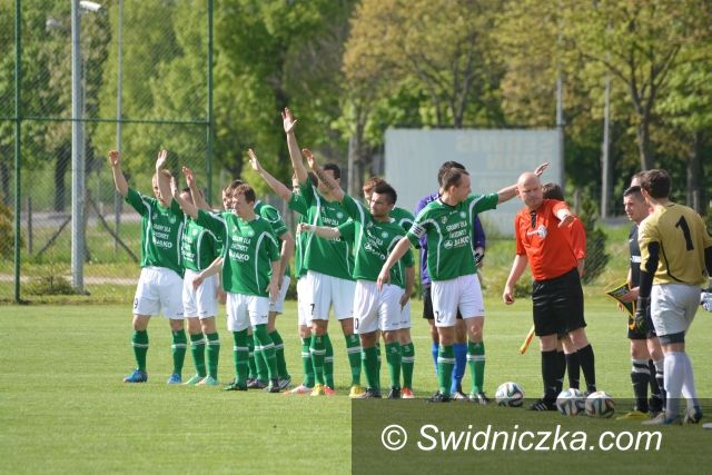 III-liga piłkarska: Polonia Świdnica kończy sezon w Prochowicach
