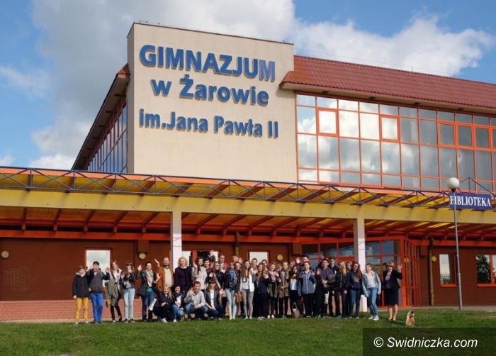 Żarów: Szkolna wymiana doświadczeń