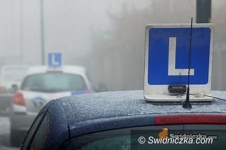 Świdnica/Region: Starostwo odracza wydanie decyzji o odebraniu praw jazdy