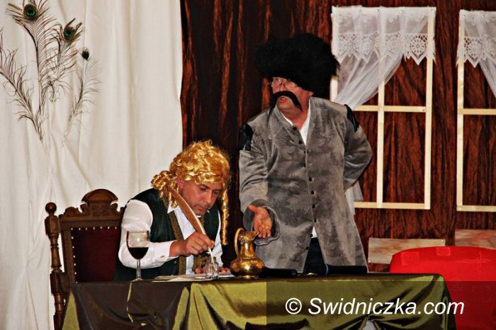 Świebodzice: Międzypokoleniowy spektakl