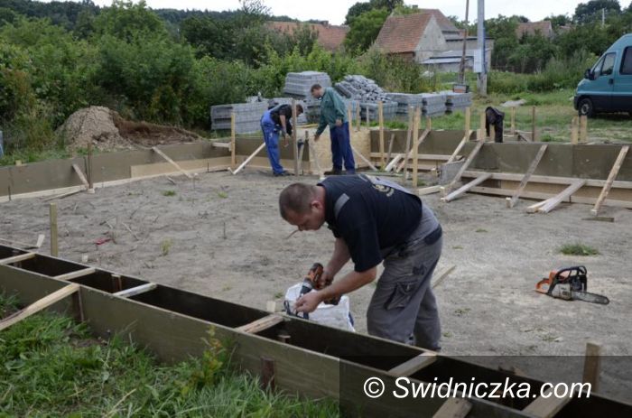 Gmina Żarów: Nowe świetlice w budowie