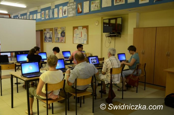 Żarów: Z komputerem za pan brat
