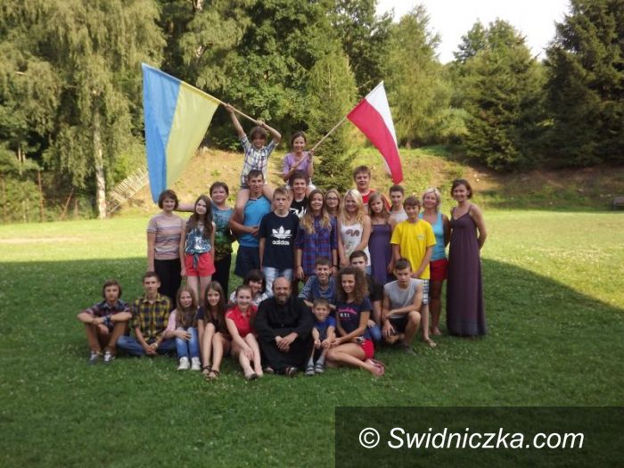 Pszenno: Granice na nie dzielą