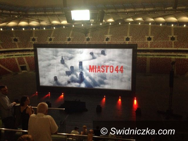 Warszawa: "Miasto 44" – chwała zwyciężonym