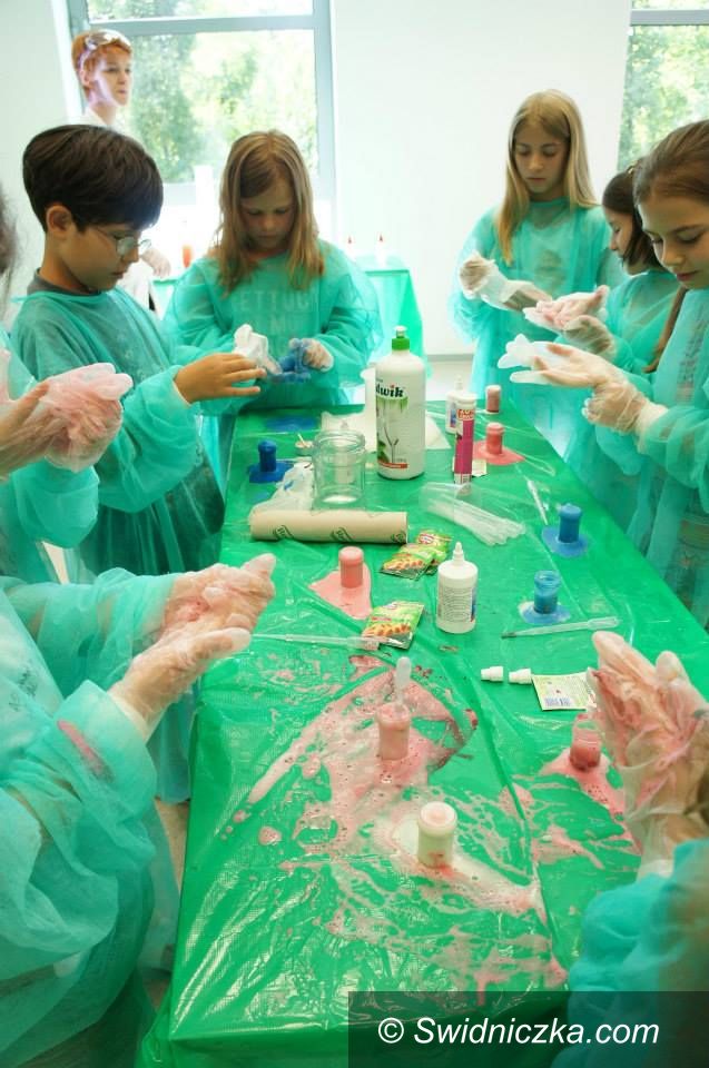 Świdnica: Piknik Naukowy  z Uniwersytetem Dziecięcym Unikids