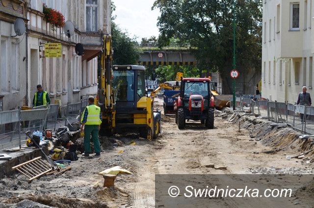 Strzegom: Kolejne utrudnienia na ul. Świdnickiej w Strzegomiu