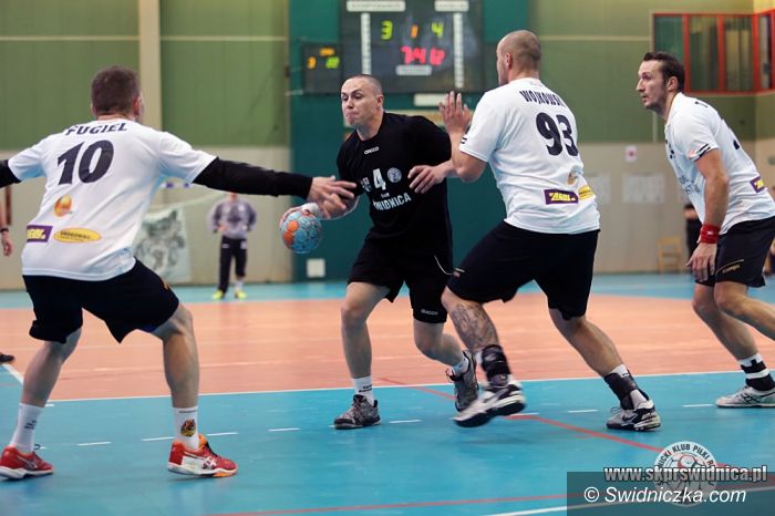 I-liga szczypiornistów: I liga piłki ręcznej: Będą emocje. Szare Wilki kontra Konie