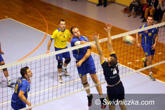 III-liga siatkarzy: Kolejne zwyciestwo Dekorii we własnej hali