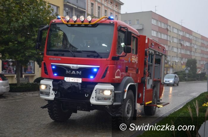 Rogoźnica: Nowy samochód dla OSP Rogoźnica
