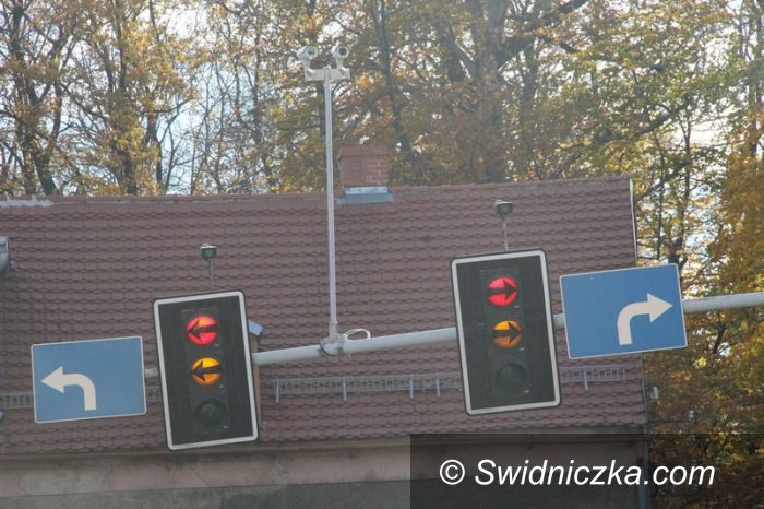 Świebodzice: Sprawniej na skrzyżowaniu Piłsudskiego i Wałbrzyskiej