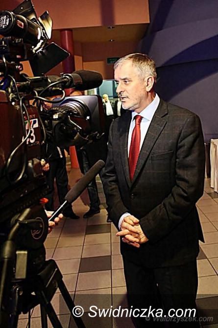 Wałbrzych: Prezydent Szełemej mówił w telewizji publicznej o swoim bezapelacyjnym zwycięstwie