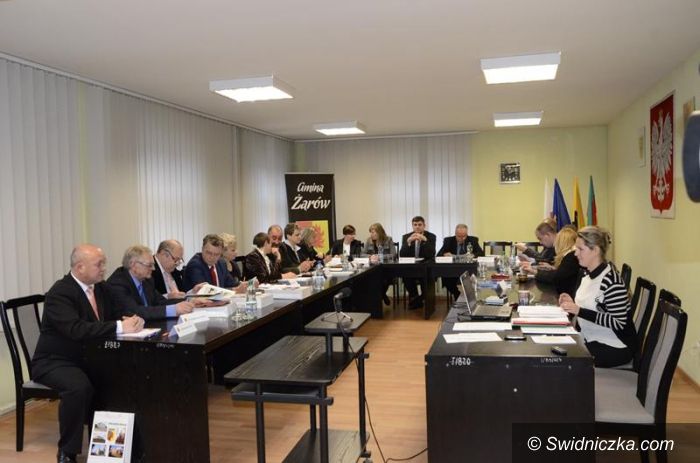 Żarów: Radni nowej kadencji w Żarowie zaczynają pracę