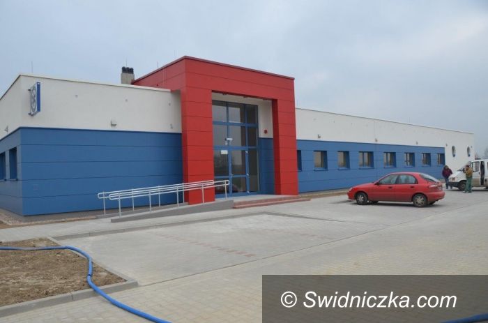 Świdnica: Zakończenie prac przy budowie nowej siedziby pogotowia
