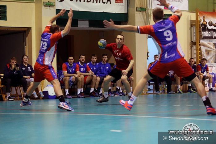 I-liga szczypiornistów: Wygrać na koniec roku!