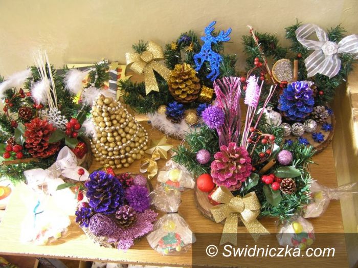 Świdnica: Kiermasz w SP 105