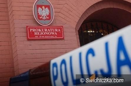 Region: Zarzuty nieumyślnego sprowadzenia pożaru Zamku Książ