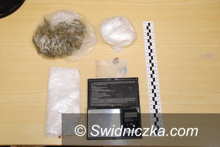 Świdnica: Posiadał amfetaminę, marihuanę i extazy