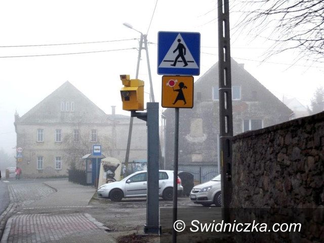 Jaroszów: Jaroszów z fotoradarem