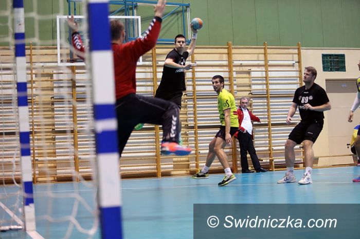 I-liga szczypiornistów: Zagrają więcej niż o „cztery” punkty