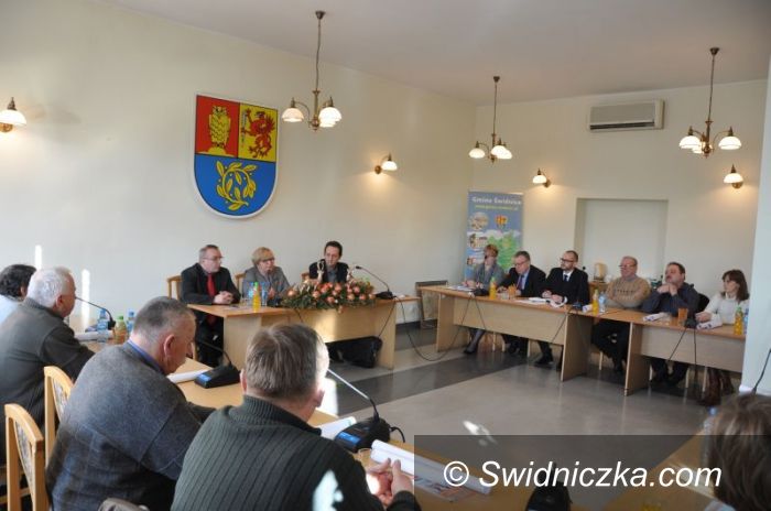 Gmina Świdnica: Sołtsi debatowali o aktywizacji zawodowej