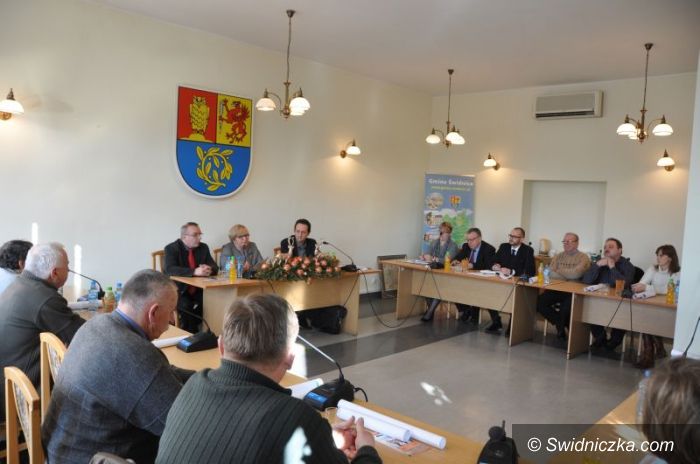 Gmina Świdnica: Sołtsi debatowali o aktywizacji zawodowej