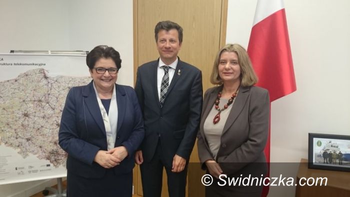 Świdnica: O sytuacji rodzin z dziećmi ewakuowanych z Donbasu