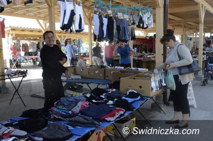 Żarów: Nowy regulamin targowiska