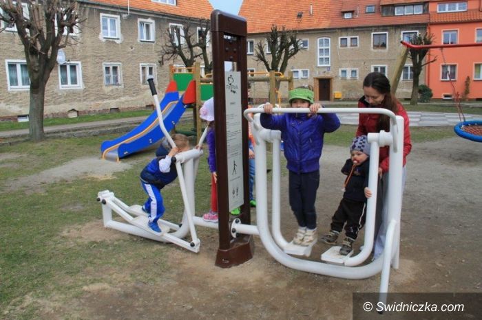 Świebodzice: Kolejna siłownia pod chmurką