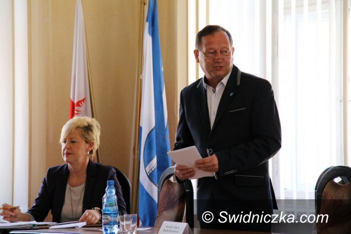 Świebodzice: Więcej na autobusy