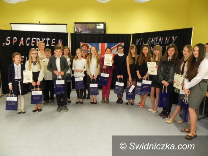 Bystrzyca Górna: Angielski spacer w Bystrzycy Górnej