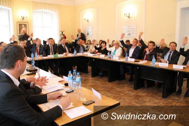 Świebodzice: Absolutorium bez sprzeciwu