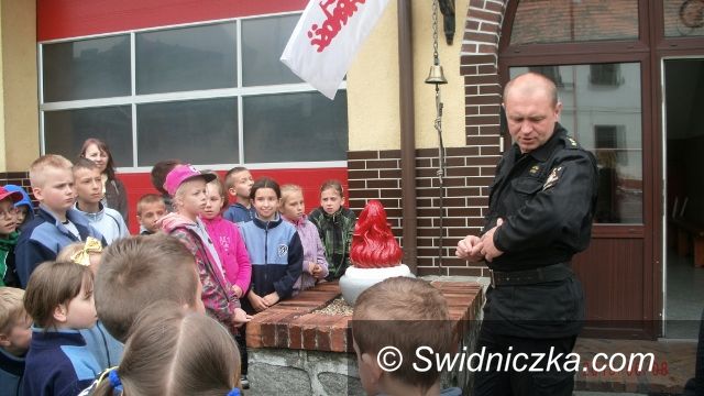 Świdnica: SP nr 6 z wizytą u Straży Pożarnej