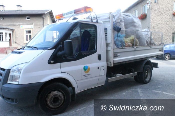 Świebodzice: 800 kilogramów nakrętek