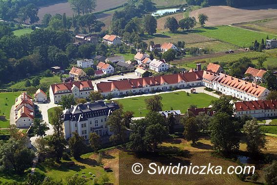 Region: Wystawa o Krzyżowej w gmachu Sejmu
