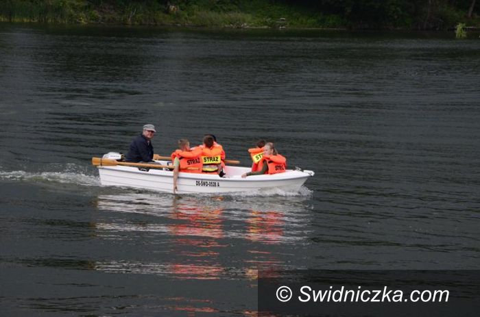 Żarów: Noc Świętojańska nad stawem