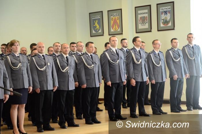Żarów: Odznaczono żarowskich policjantów