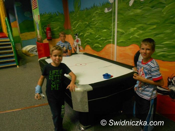 Żarów: Półkolonie letnie z Żarowskim Stowarzyszeniem "Edukacja"