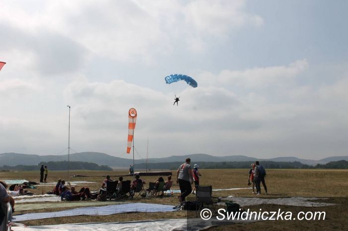 Świebodzice: Świebodzice: "Odlotowy Piknik Lotniczy"