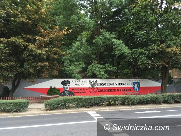 Świebodzice: Bohater utrwalony w pamięci