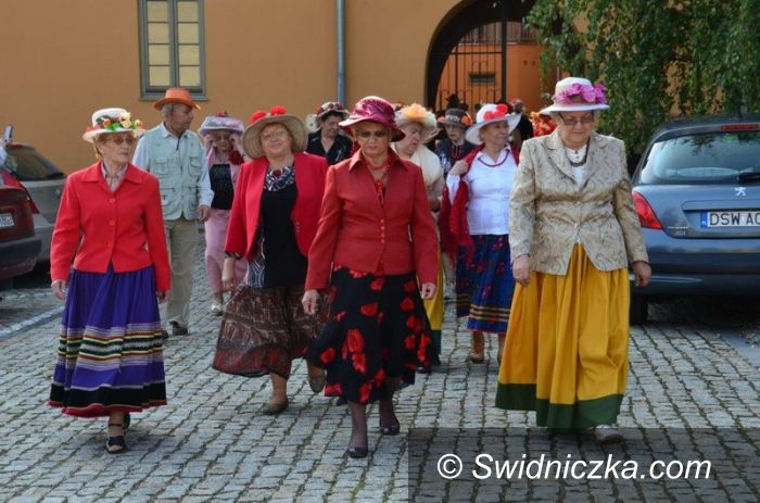 Strzegom: Kapeluszowy zawrót głowy